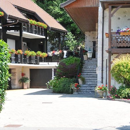 Auberge Du Roselet Duingt Esterno foto